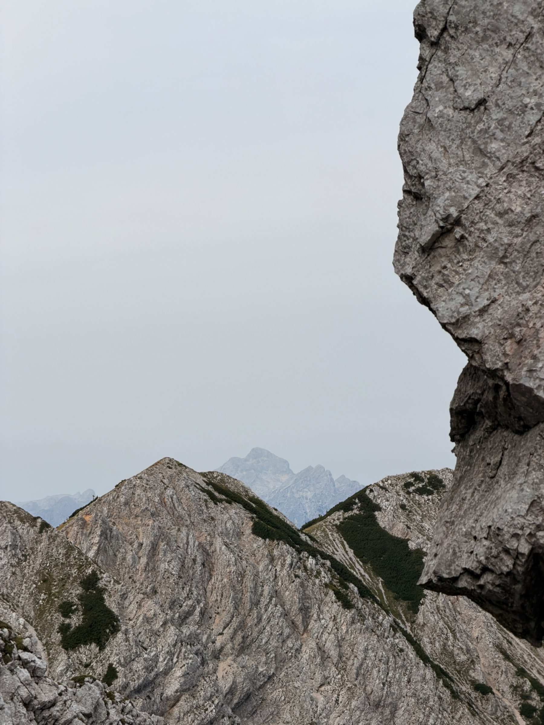 Stol – fotografija s poti