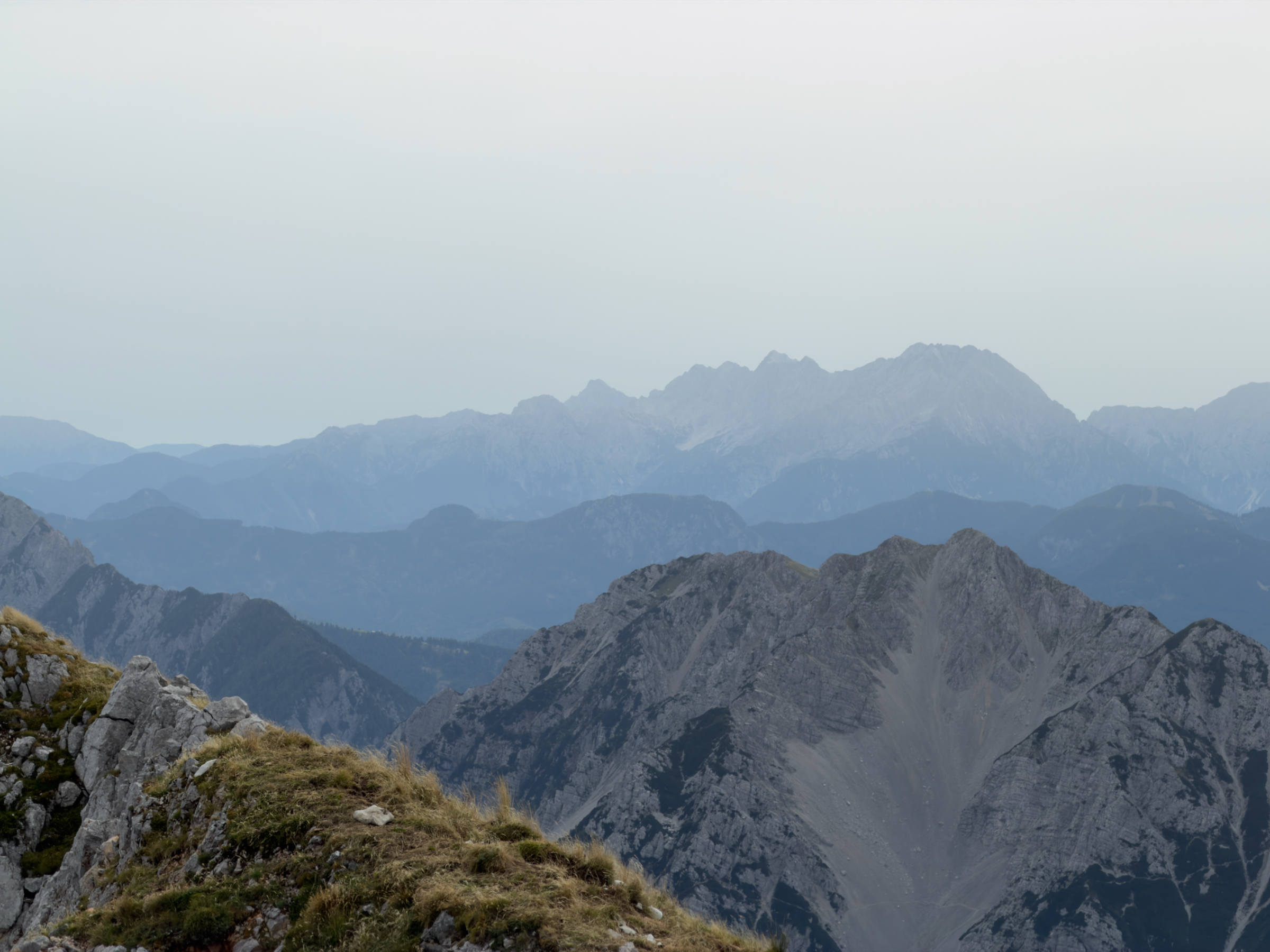 Stol – fotografija s poti
